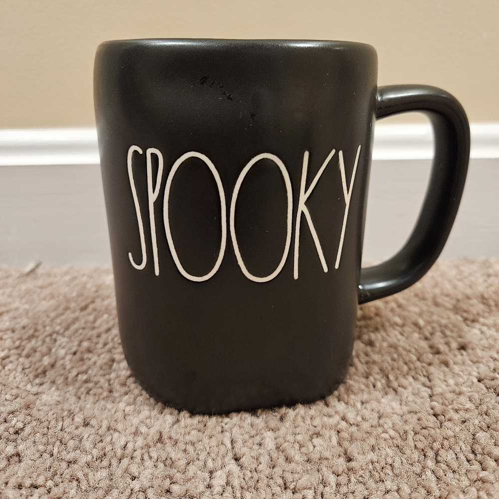 Rae Dunn "SPOOKY" Halloween mug